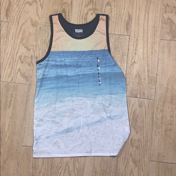 Levi's Other - New Sunset Tanktop